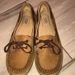 Never worn ugg boat shoe size 6